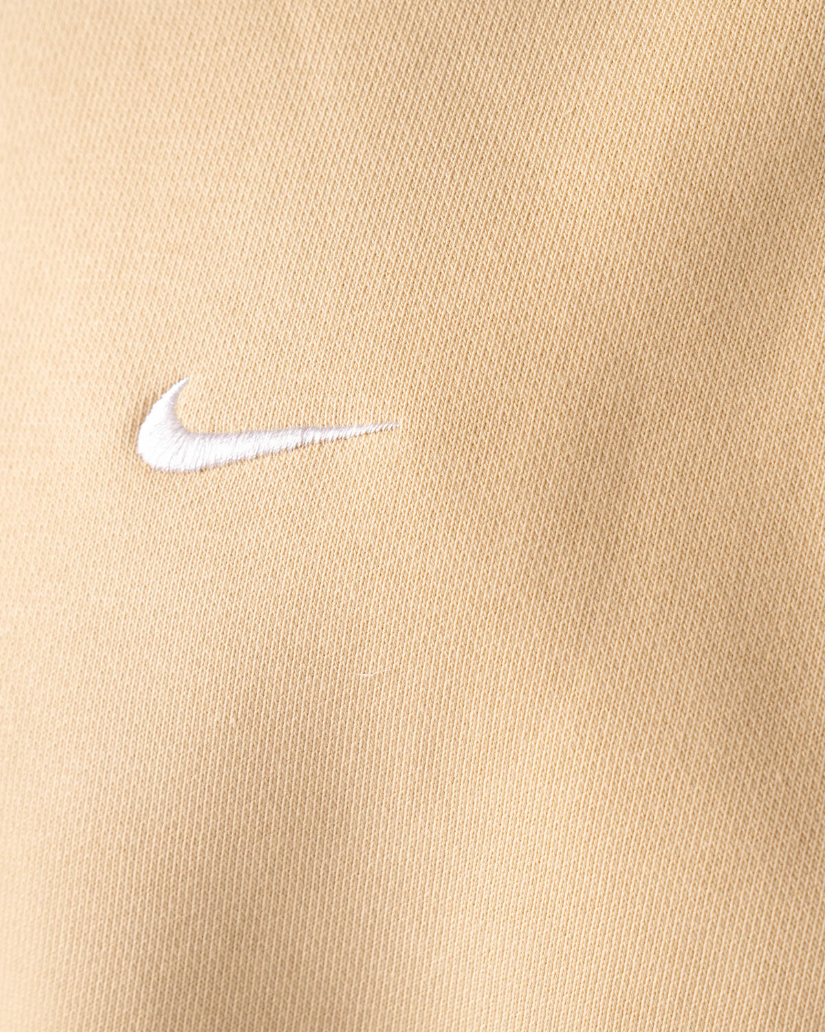 NIKE SOLO SWOOSH CREWNECK